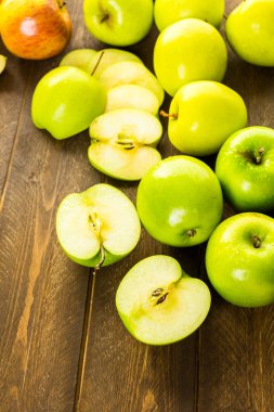 organik elma dilimli