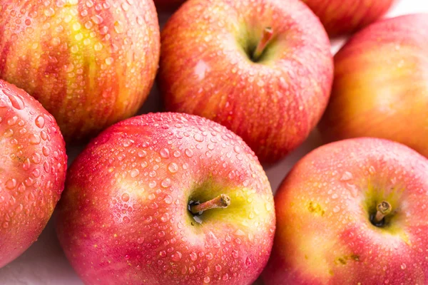 Fuji Manzanas ecológicas — Foto de Stock