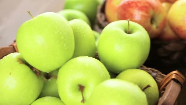 Organic apples in baskets — Stock Video