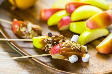 Karamelli elma Topingler