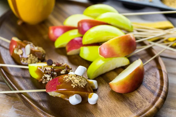 Garnitures de pommes au caramel — Photo