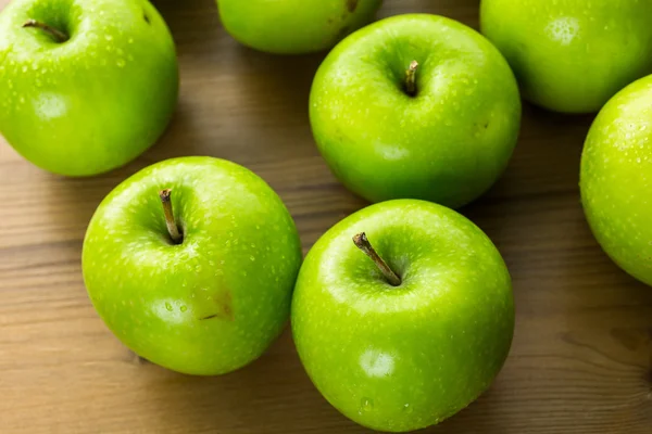 Fresh Organic apples — Stock Photo, Image