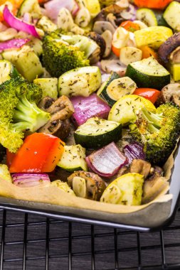 taze kavrulmuş karışık sebze