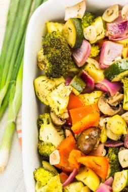 taze kavrulmuş karışık sebze