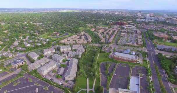 Vedere aeriană a parcului de afaceri — Videoclip de stoc