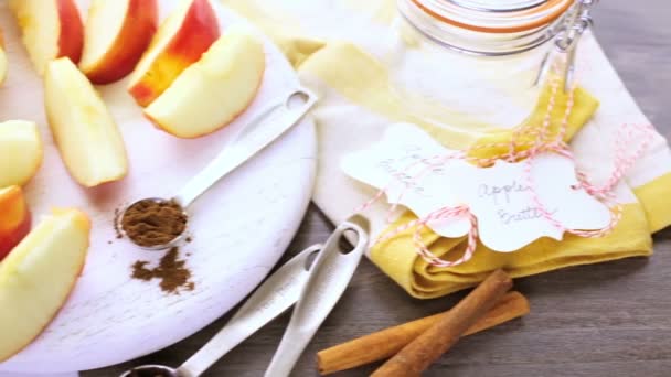 Homemade apple butter — Stock Video