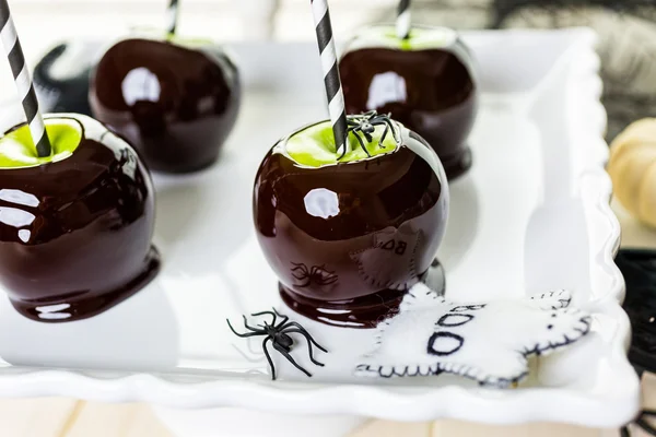 Candy apples for Halloween party — Stock Photo, Image