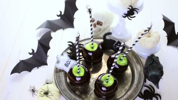 Mele caramellate per la festa di Halloween — Video Stock