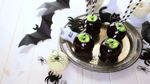 Pommes bonbons pour la fête d'Halloween — Video