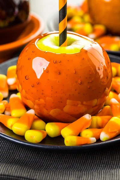 Candy apples for Halloween — Stock Photo, Image