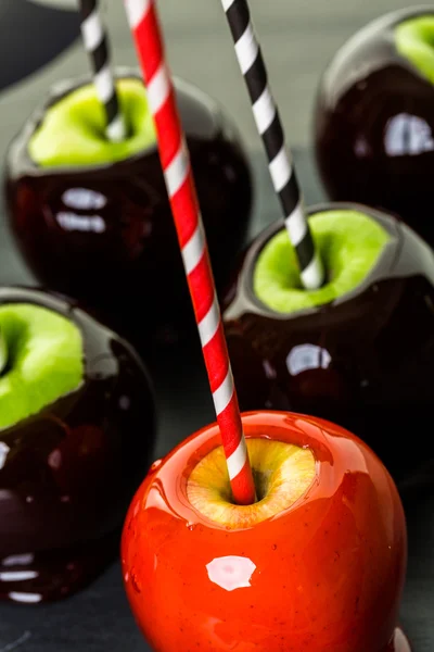 Manzanas dulces hechas a mano —  Fotos de Stock