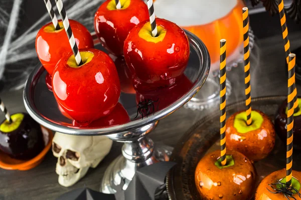 Candy apples for Halloween party — Stock Photo, Image