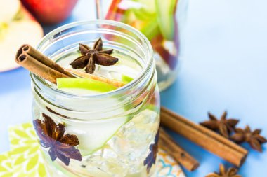 İnfüzyon elma suyu