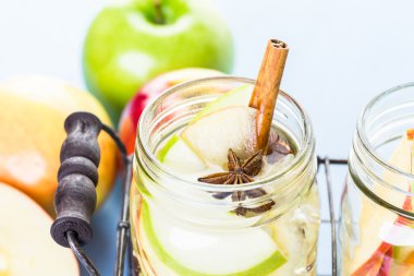 İnfüzyon elma suyu