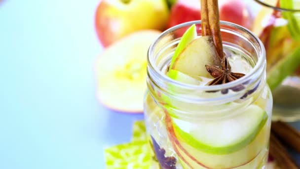 Infused apple water — Stock Video