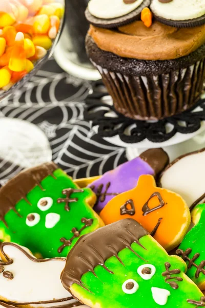 Variety of  Halloween treats — Stock Photo, Image