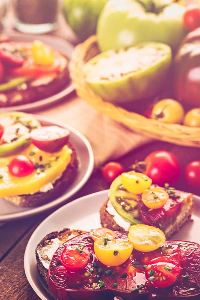 Tomaten-Sandwich mit Erbstück — Stockfoto