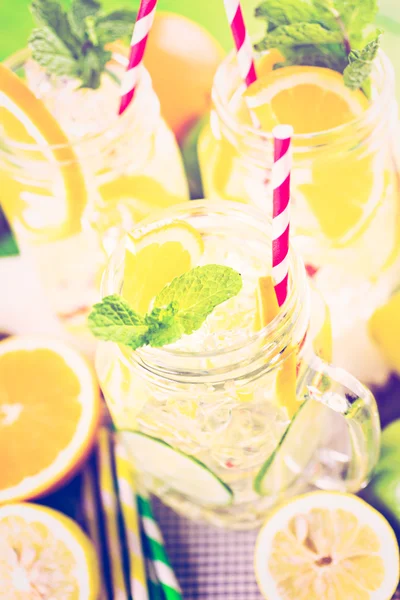 Infused water with fresh citrus — Stock Photo, Image