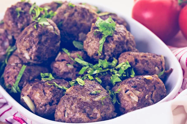 Hemlagade italienska köttbullar — Stockfoto