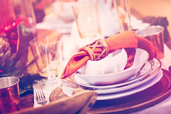 Table prepared for Thanksgiving dinner — Stock Photo, Image