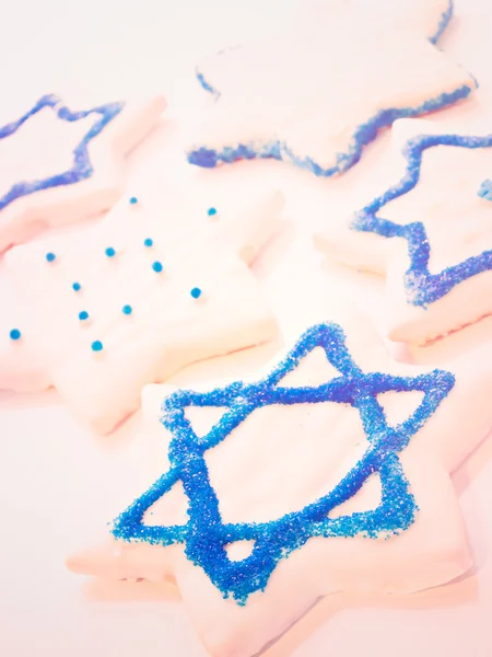 Печенье украшено белой глазурью — стоковое фото