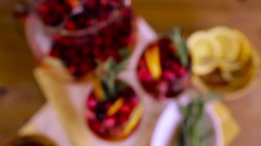 Tatil kızılcık sangria