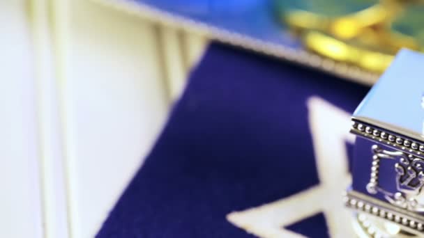 Table pour célébrer Hanoukka 