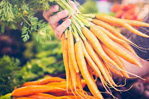 Fresh Vegetables at market, carrots — 图库照片
