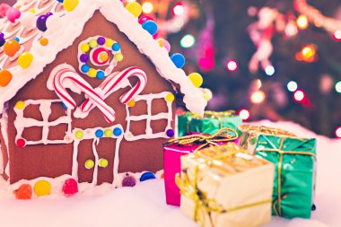 şekerleri ile ev gingerbread