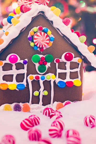 şekerleri ile ev gingerbread