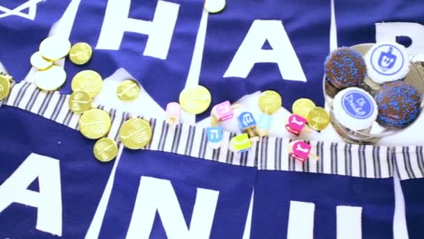 dreidels Hanoukka colorés 