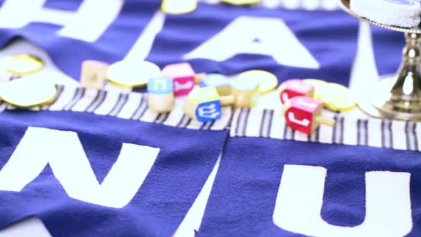 dreidels Hanoukka colorés 