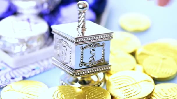 Hanukkah dreidel e gelt — Video Stock