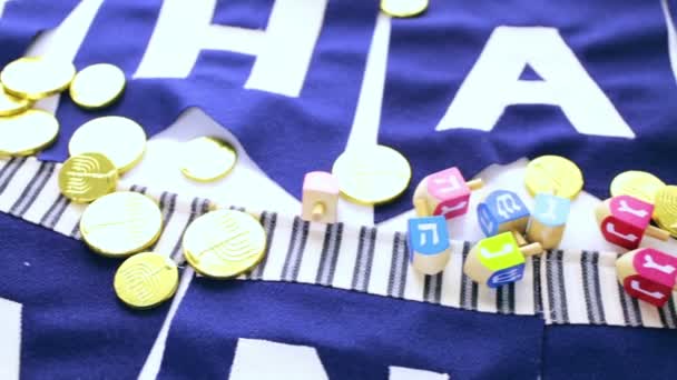 dreidels Hanoukka colorés 