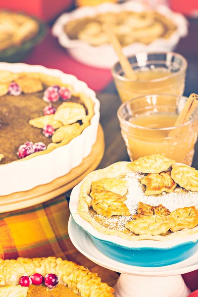 Homemade pumpkin pies — Stock Photo, Image