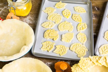 Sonbahar kesmek yapraklar, kabak pasta