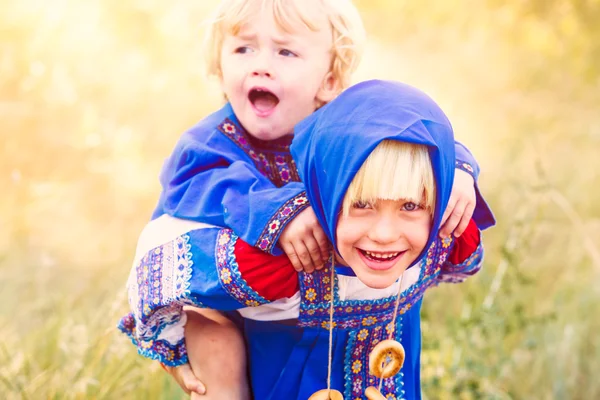 Kids wearing Russian costumes — Stock Photo, Image