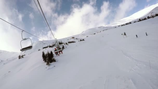 Estación de esquí al final de la temporada — Vídeo de stock