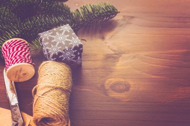 Noel hediyesi küçük kutular içinde