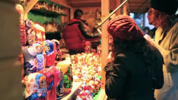 Christkindlmarkt im Skyline Park — Stockvideo