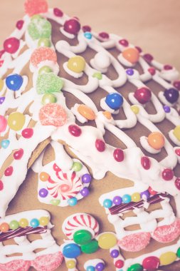 Gingerbread House Beyaz Kraliyet buzlanma ile