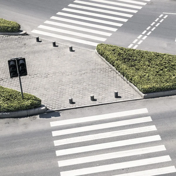 Zebra crossing door bovenaanzicht — Stockfoto