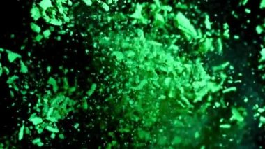 Yeşil holi tozu karıştır. tatil duyguları. soyut arkaplan rengi