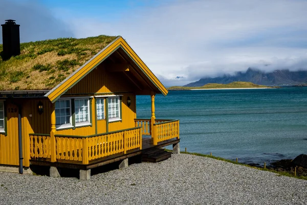 Bela paisagem da ilha lofoten Noruega destino turístico — Fotografia de Stock