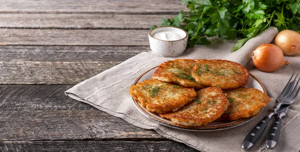 Kartoffelpuffer Mit Saurer Sahne Kopierraum — Stockfoto