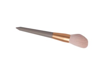 Profesyonel makyaj fırçası beyaz arka planda izole edilmiş. Kozmetik fırçası