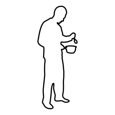 Elinde tencere kaşığı olan bir adam yemek hazırlıyor. Erkek yemek pişiriyor, çay tabağı kullanıyor. Siyah renk vektör çizimlerini düz şekilde çiziyor.