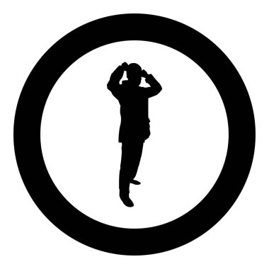 Erkek adam yüz maskesi takıyor. Kişisel toz koruyucu ekipman konseptini giyiyor. Virüs Coronavirus gribi salgını önleme karantinası.