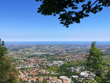 Eski San Marino şehrinin manzarası