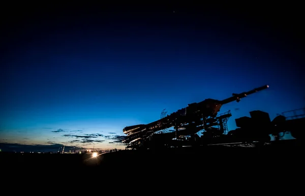 Nave Espacial Soyuz Tma Despliega Tren Hasta Plataforma Lanzamiento Cosmódromo — Foto de Stock